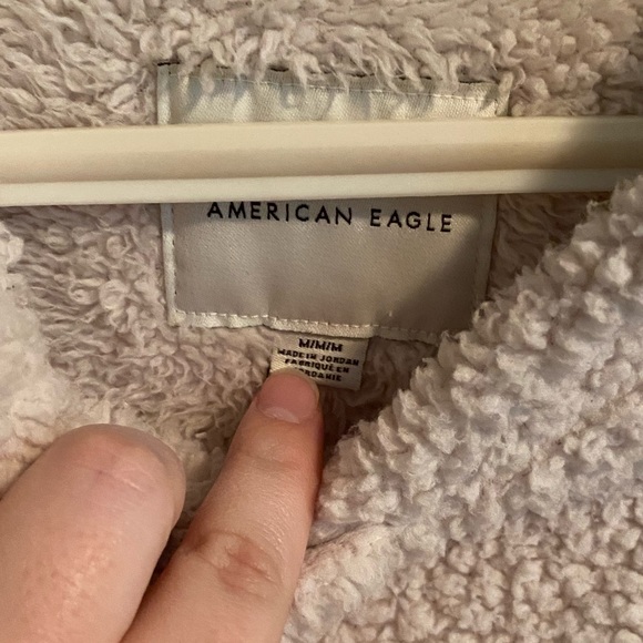 American Eagle Medium Creamy White Sherpa Hoodie - Picture 2 of 7